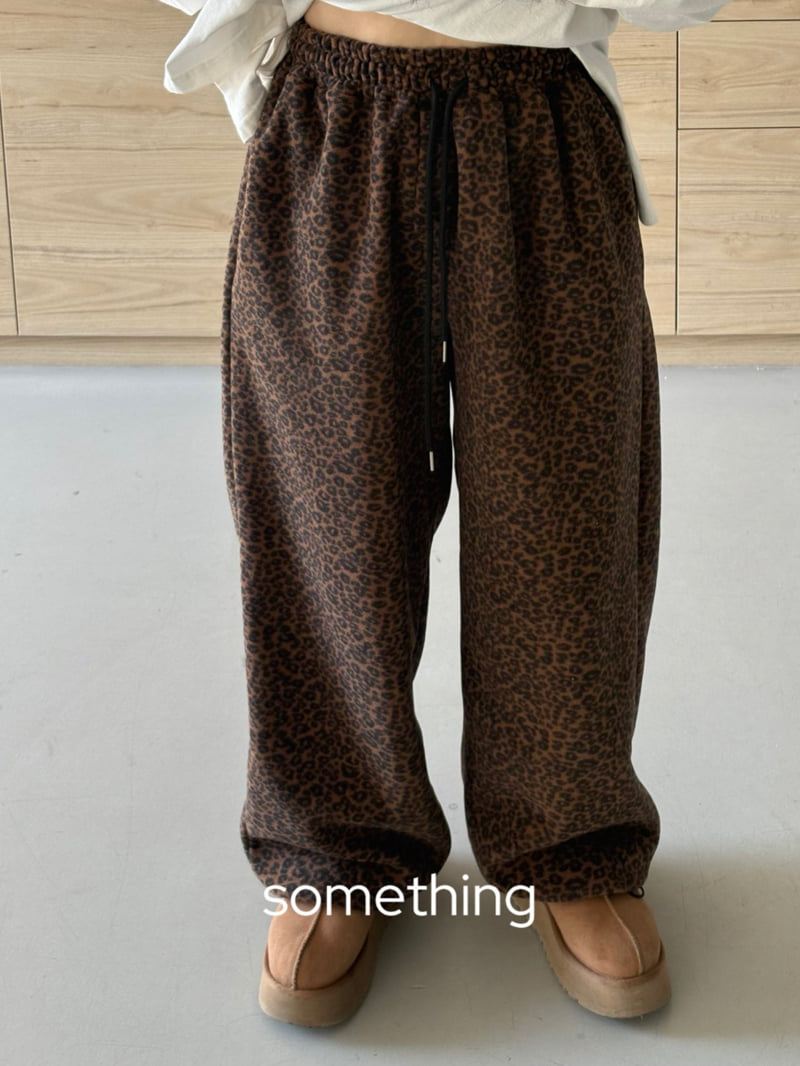 Something - Korean Women Fashion - #momslook - Cozy Dio Jogger Pants - 5