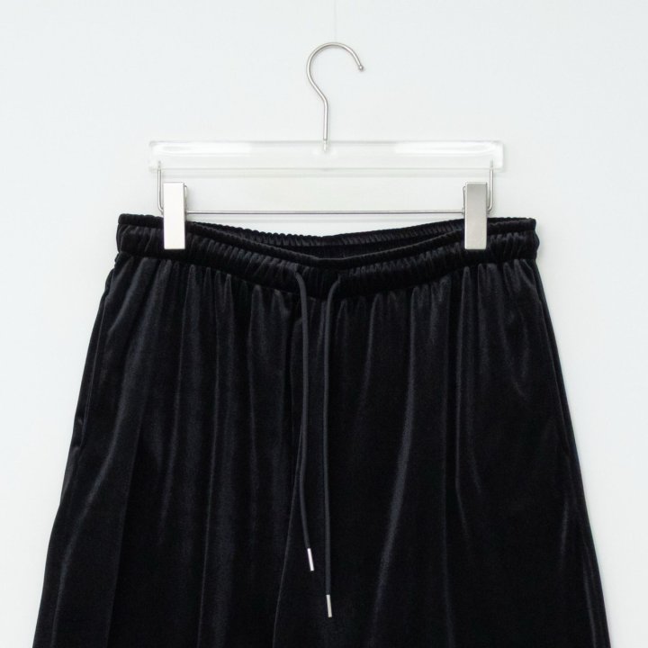 The Fine.b - Korean Women Fashion - #momslook - Velvet Jogger Pants - 3