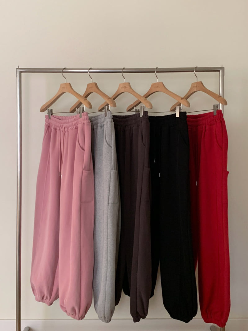 Vive L - Korean Women Fashion - #momslook - Warm Fleece Jogger Pants
