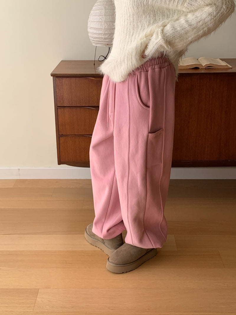 Vive L - Korean Women Fashion - #momslook - Warm Fleece Jogger Pants - 7