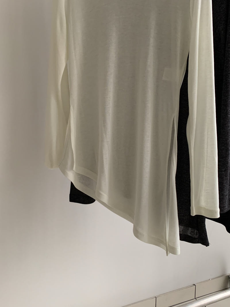 Vive L - Korean Women Fashion - #restrostyle - Asymmetrical Long Tee - 2