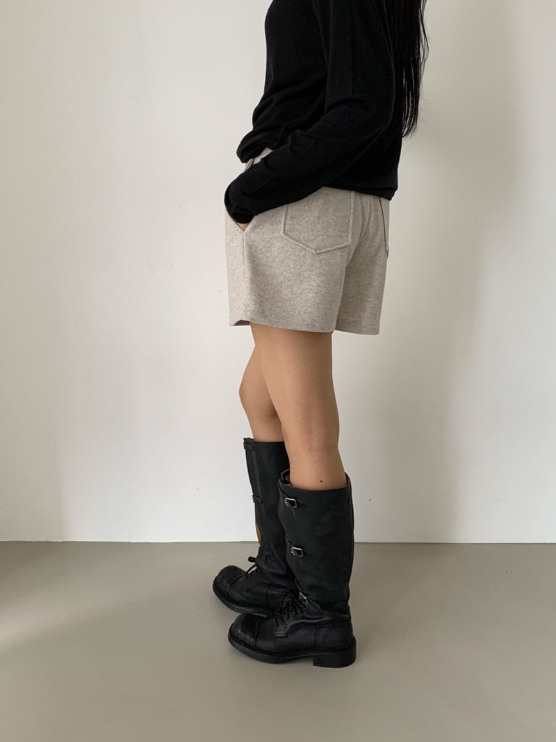 Vive L - Korean Women Fashion - #womensfashion - Wool Basic Shorts - 9