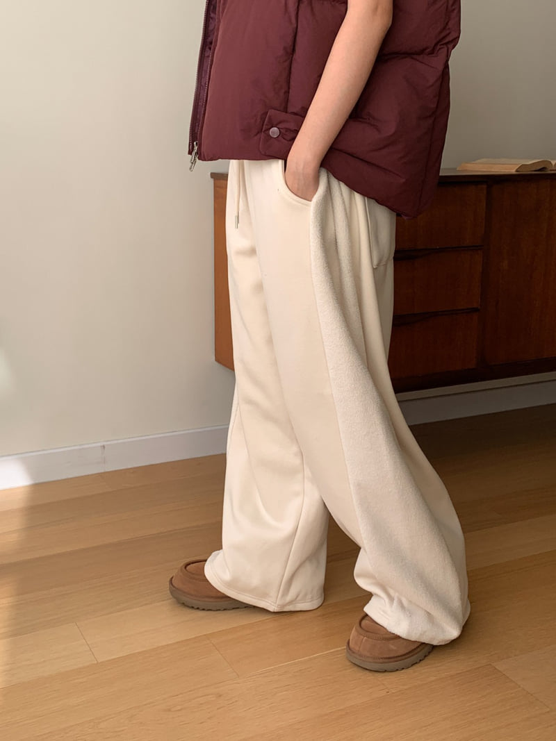 Vive L - Korean Women Fashion - #womensfashion - Panel Pleated Pants - 9