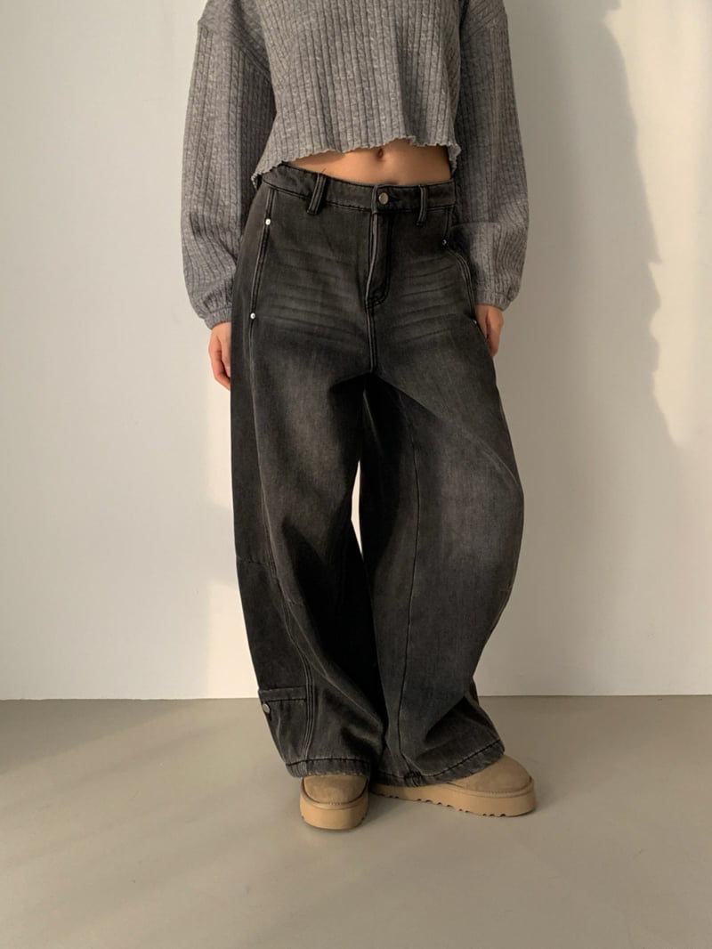 Vive L - Korean Women Fashion - #womensfashion - Hem Pocket Bonded Fleece Denim Pants - 10