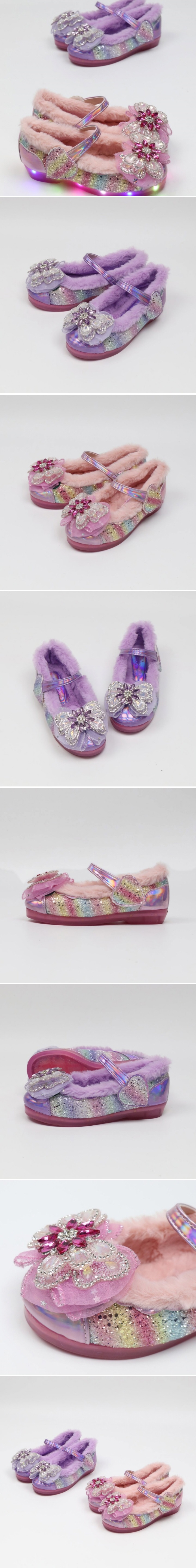Woori Doori - Korean Children Fashion - #Kfashion4kids - Happy Girl Snow Soft LED Flat
