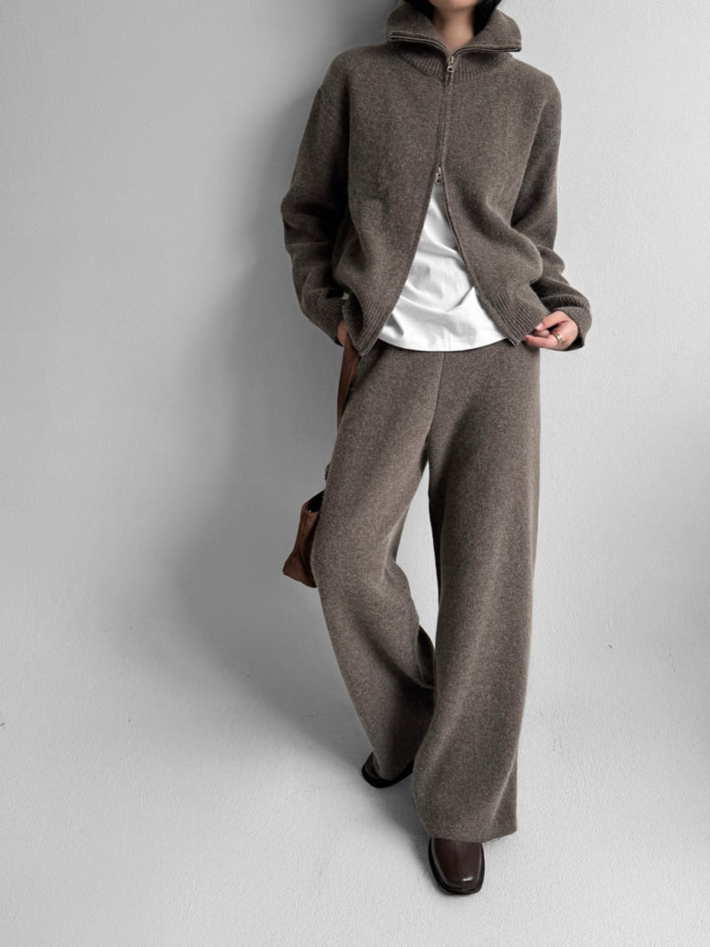 Yikho - Korean Women Fashion - #momslook - Mono Knit Banded Pants - 6
