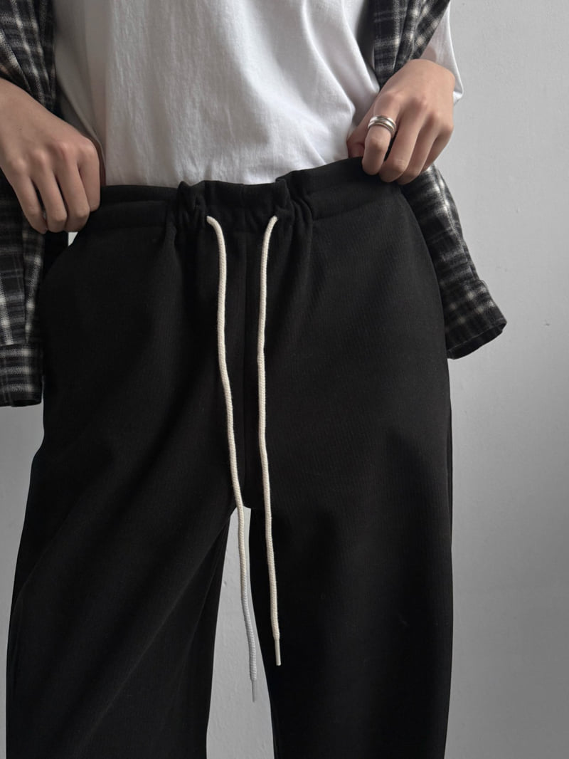 Yikho - Korean Women Fashion - #womensfashion - Blooming Banded Fleece Pants - 4