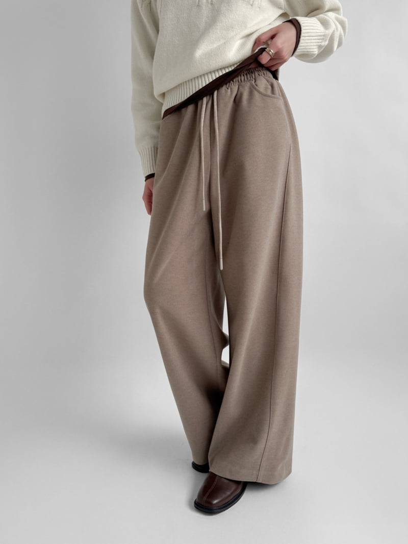 Yikho - Korean Women Fashion - #momslook - Winter Fleece Banded Pants