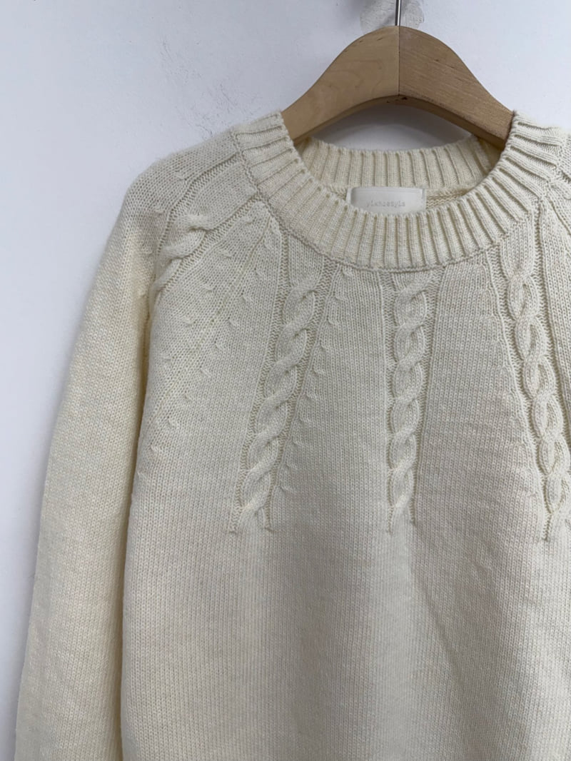 Yikho - Korean Women Fashion - #momslook - Latte Round Cable Knit - 10