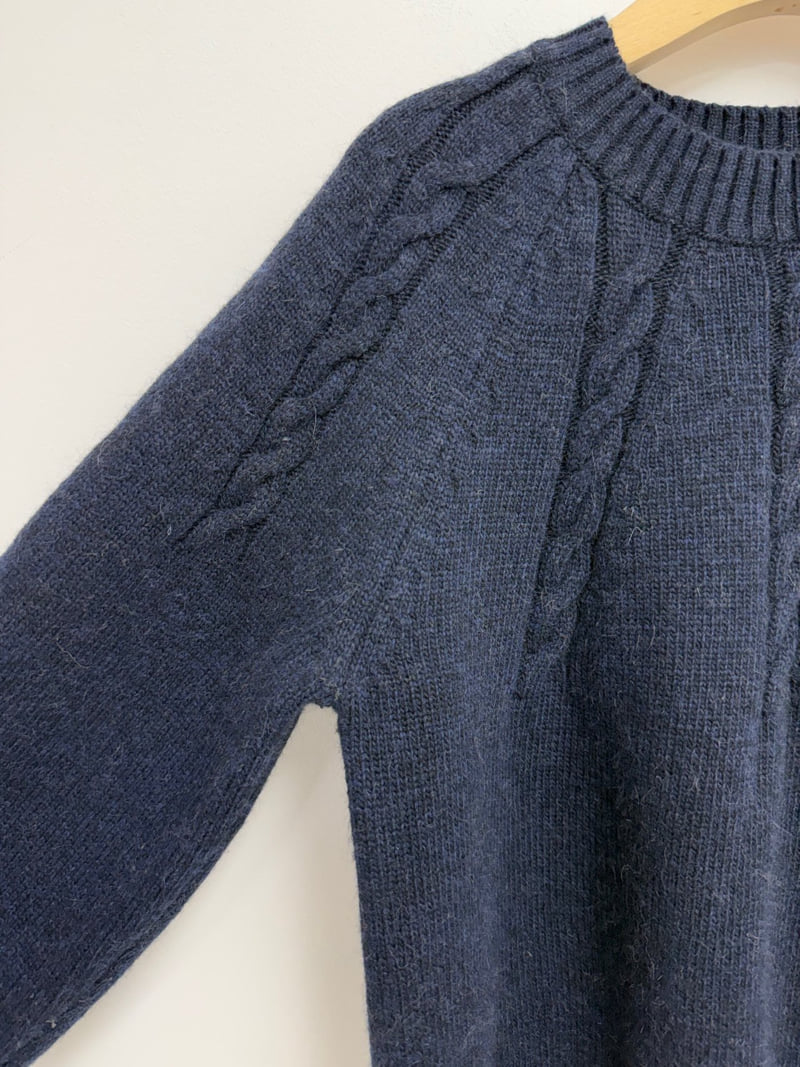 Yikho - Korean Women Fashion - #momslook - Latte Round Cable Knit - 11