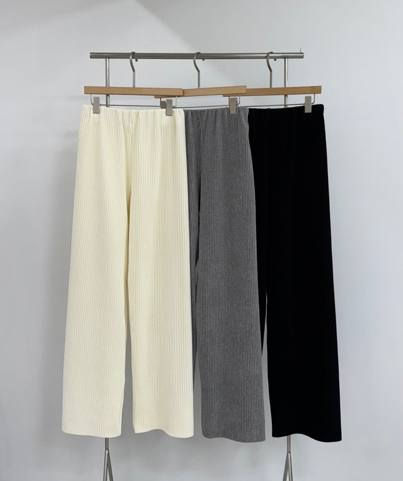Yikho - Korean Women Fashion - #momslook - Cream Banded Corduroy Pants - 2
