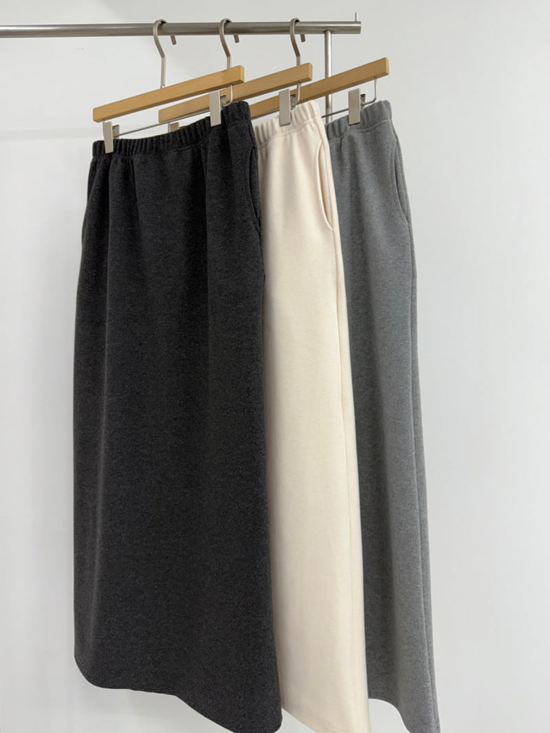 Yikho - Korean Women Fashion - #momslook - Glow Back Slit Long Skirt - 3