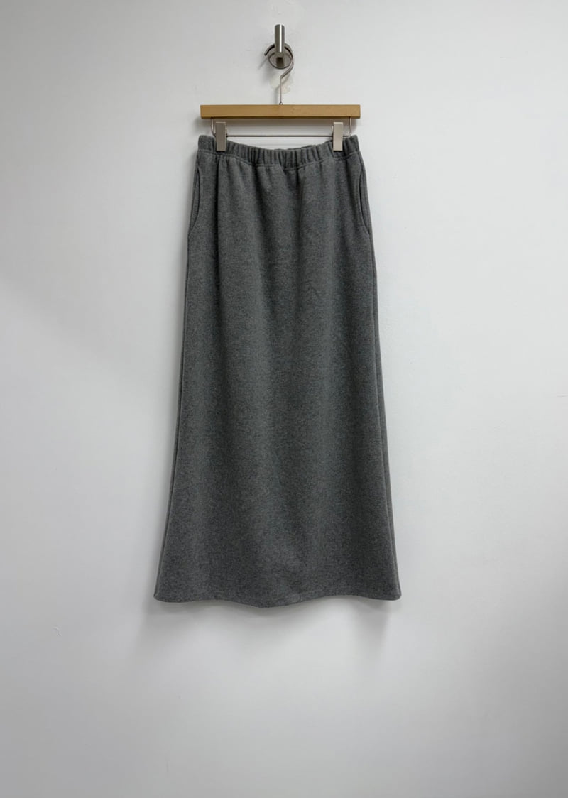 Yikho - Korean Women Fashion - #momslook - Glow Back Slit Long Skirt - 9