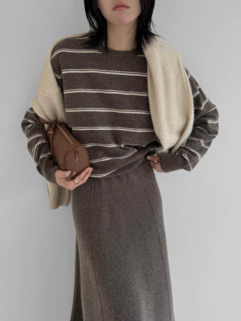 Yikho - Korean Women Fashion - #momslook - Day Round Stripe Knit - 6