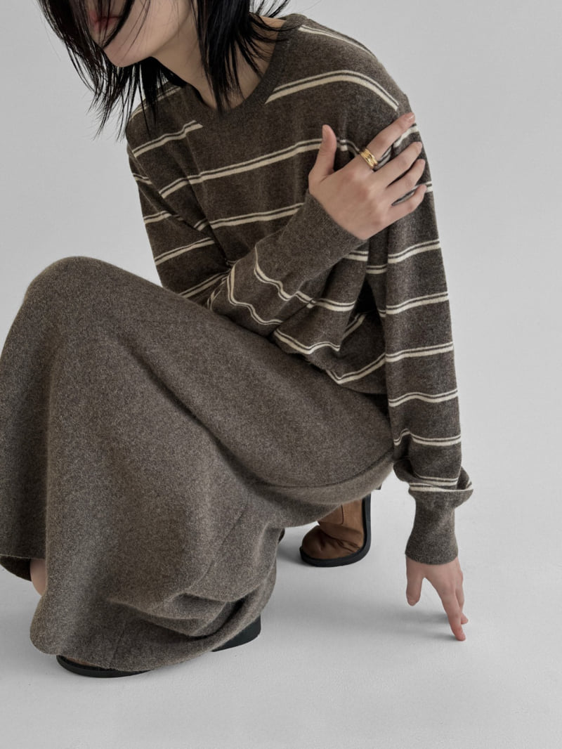 Yikho - Korean Women Fashion - #momslook - Day Round Stripe Knit - 8