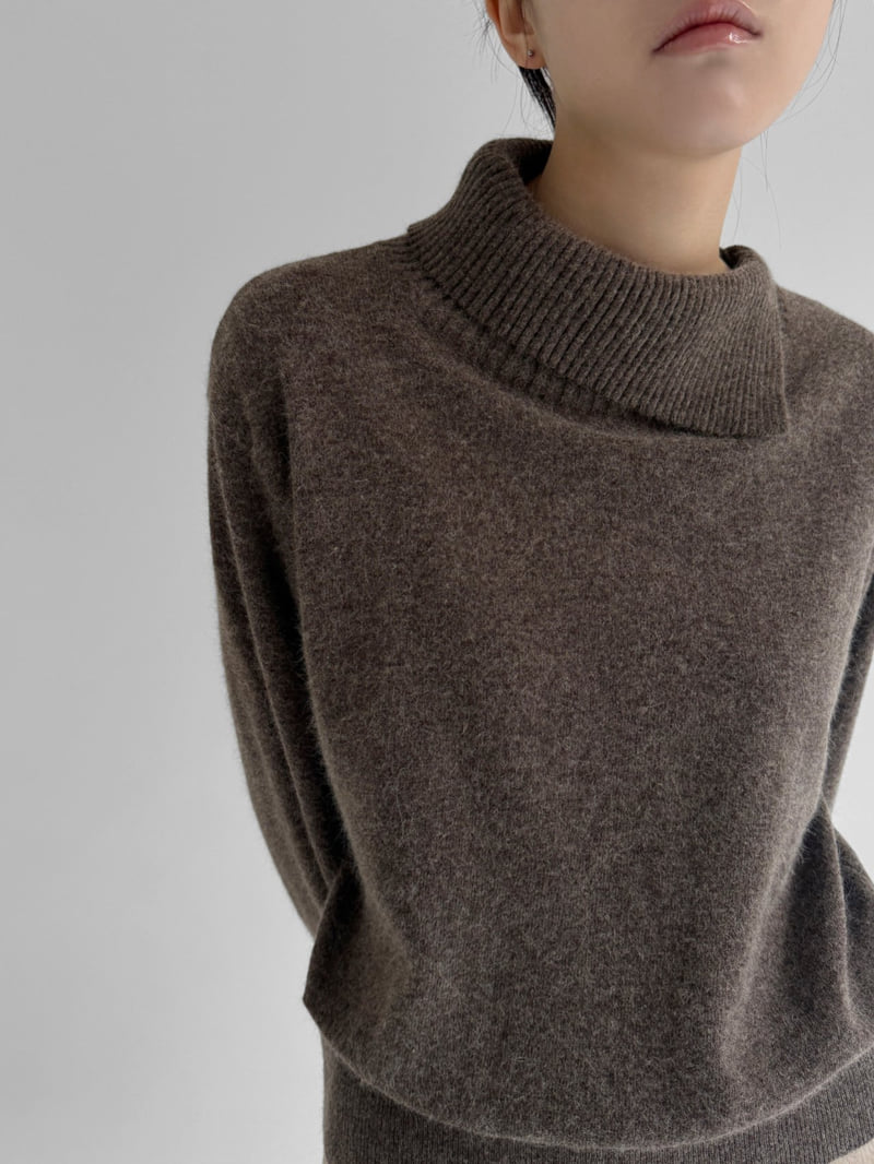 Yikho - Korean Women Fashion - #vintagekidsstyle - Maison Round Knit - 4