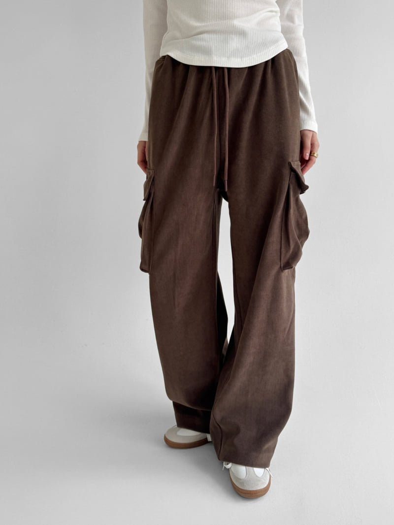 Yikho - Korean Women Fashion - #pursuepretty - Golden Corduroy Pants - 4