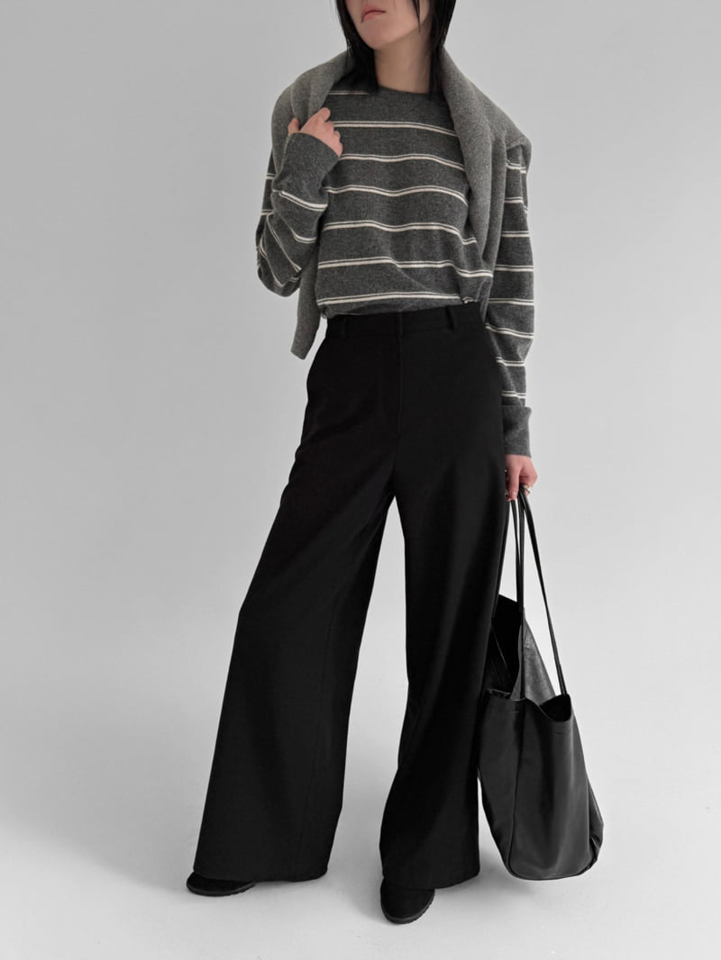 Yikho - Korean Women Fashion - #romanticstyle - Day Round Stripe Knit - 2