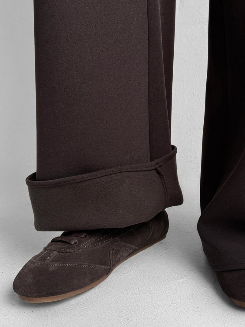 Yikho - Korean Women Fashion - #womensfashion - Mochi Chic Back Banded Fleece Pants - 8