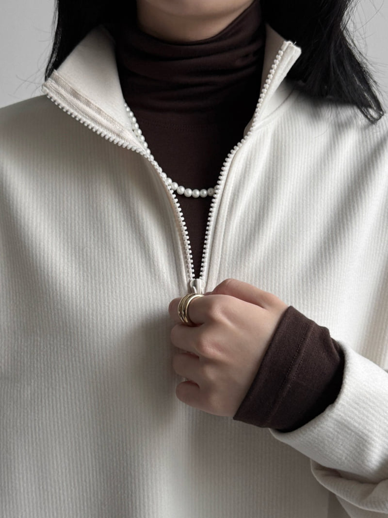 Yikho - Korean Women Fashion - #momslook - Blooming Zip-Up Anorak - 4