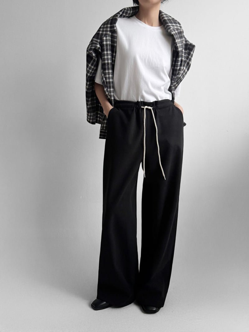 Yikho - Korean Women Fashion - #womensfashion - Blooming Banded Fleece Pants