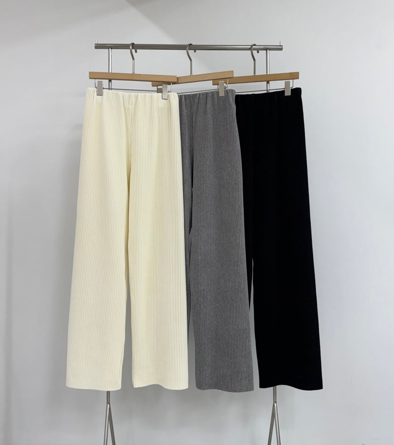 Yikho - Korean Women Fashion - #womensfashion - Cream Banded Corduroy Pants