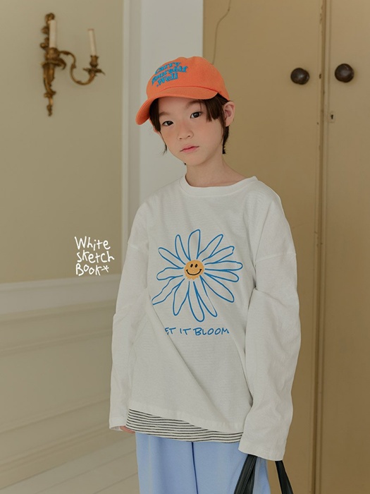 Flower Smile Tee