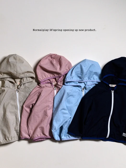 Easy Wear Windbreaker Easy Wear Windbreaker