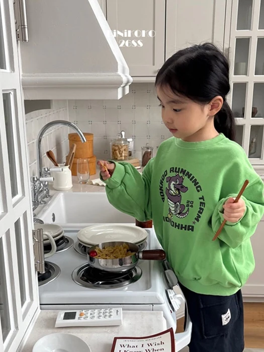Alligator Sweatshirt Alligator Sweatshirt