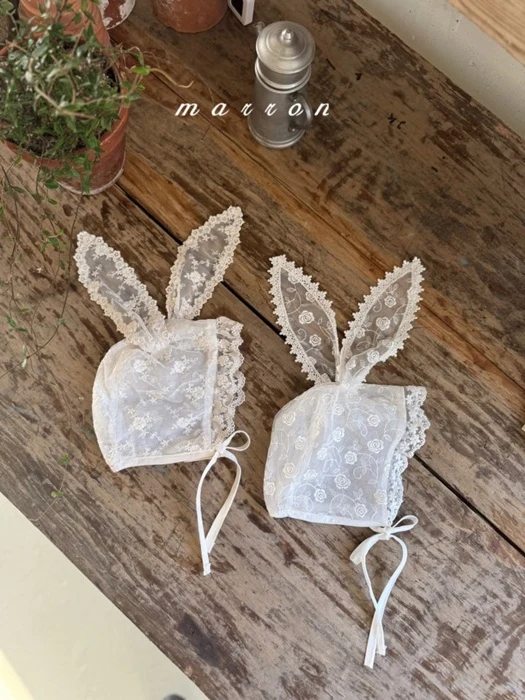 Rabbit Bonnet