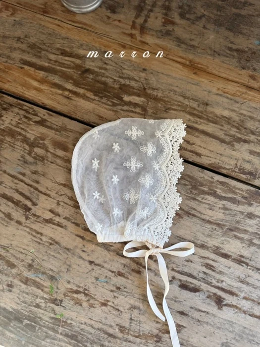 Small Floral Bonnet