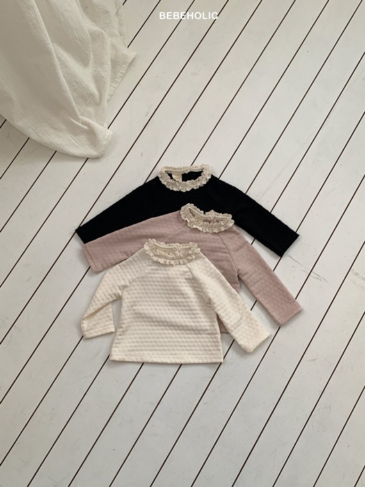 Clover Lace Tee Clover Lace Tee