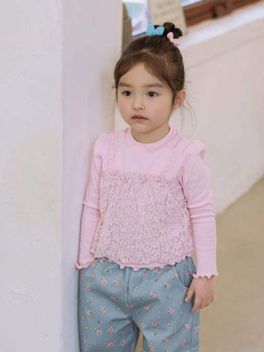 Spring Lace Double-Layer Blouse Spring Lace Double-Layer Blouse