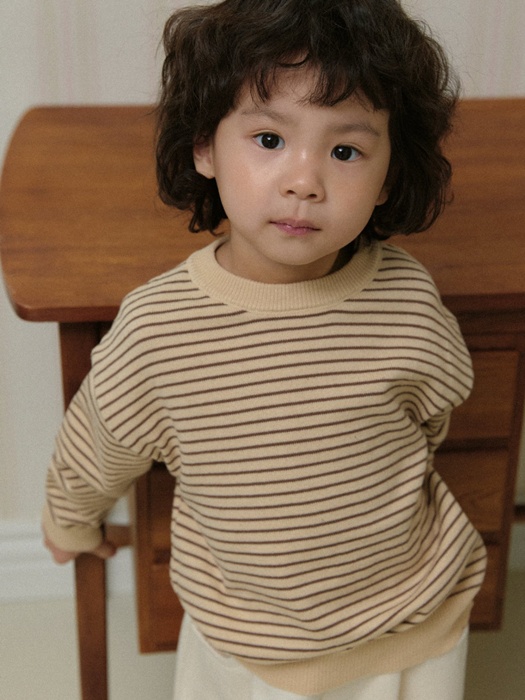 Round Stripe Knit Round Stripe Knit
