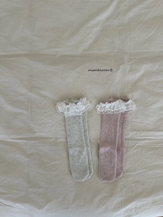Bebe Heart Pop Socks