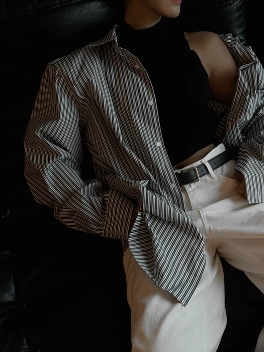Boyfriend Fit Oversized Striped Button Down Shirt Boyfriend Fit Oversized Striped Button Down Shirt