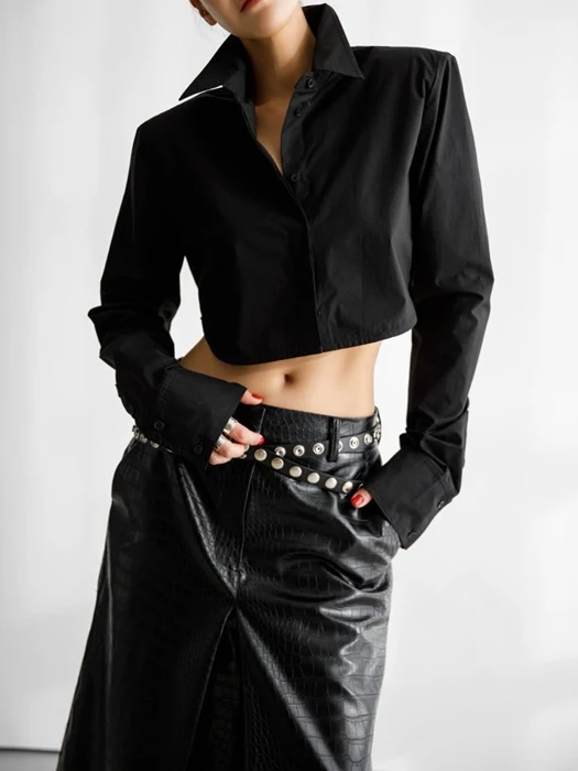 Classic Shoulder Padded Crop Button Down Shirt Classic Shoulder Padded Crop Button Down Shirt