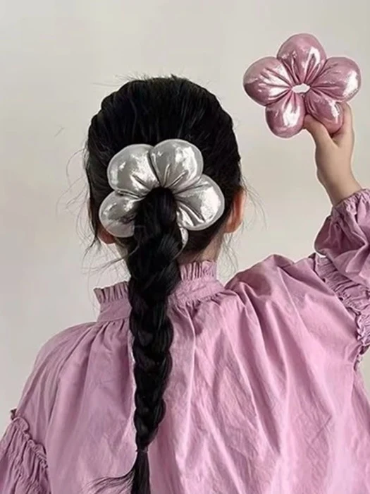 Flower Petal Bread Scrunchie (set of 3)