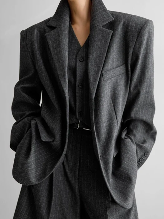 Flannel Wool Set-up Tailored Blazer Flannel Wool Set-up Tailored Blazer