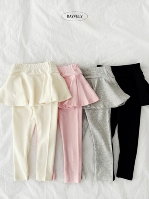 Chewy Skirt Leggings Chewy Skirt Leggings