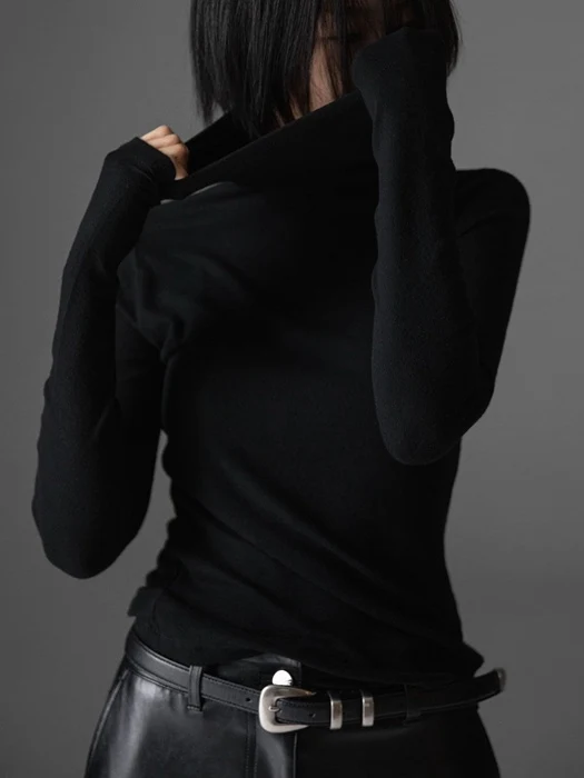 Soft Warm Texture Classic Turtleneck Tee Soft Warm Texture Classic Turtleneck Tee