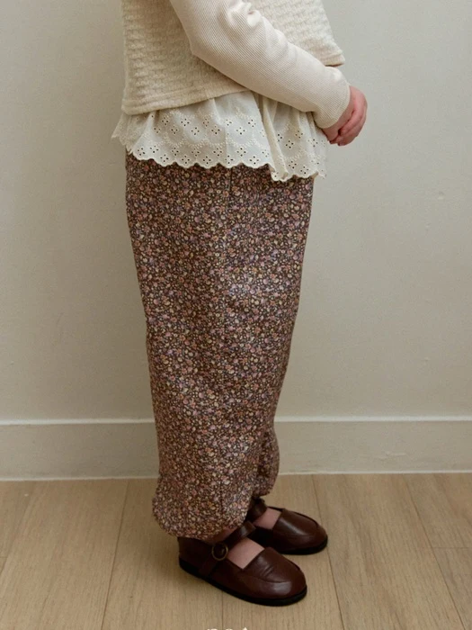 Floral Printed Jogger Pants Floral Printed Jogger Pants