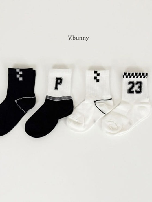 P 23 Socks (set of 4)
