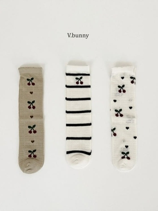 Mono Cherry Socks (set of 3)