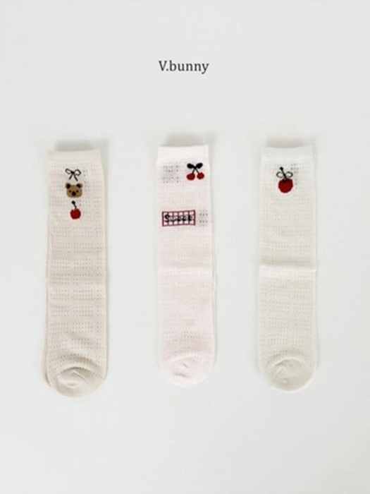 Momo Socks (set of 3)