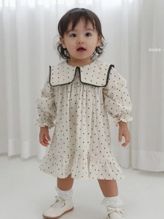 Square Dot Frill One-piece Square Dot Frill One-piece