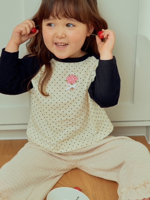Mini Dot Raglan Tee Mini Dot Raglan Tee