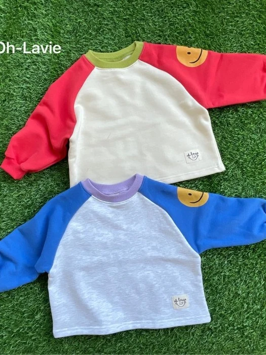 Smile Raglan Sweatshirt Smile Raglan Sweatshirt