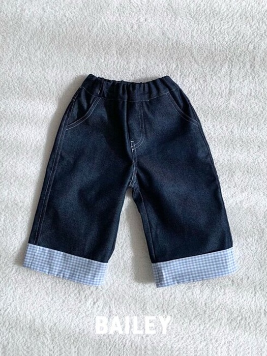 Check Roll-Up Pants