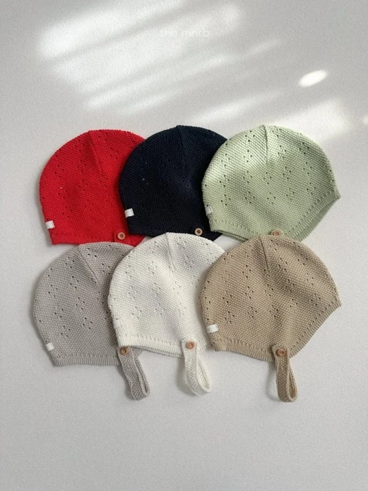 Round Bonnet Round Bonnet
